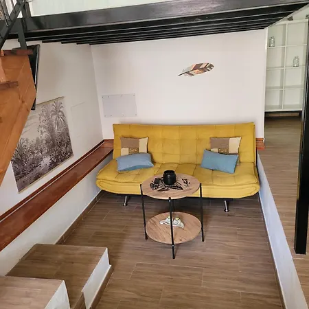 Διαμέρισμα Chabela's Studio